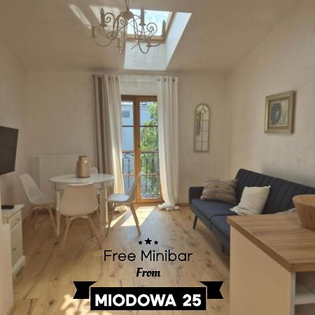 Aparthotel Miodowa 25 Krasków Εξωτερικό φωτογραφία