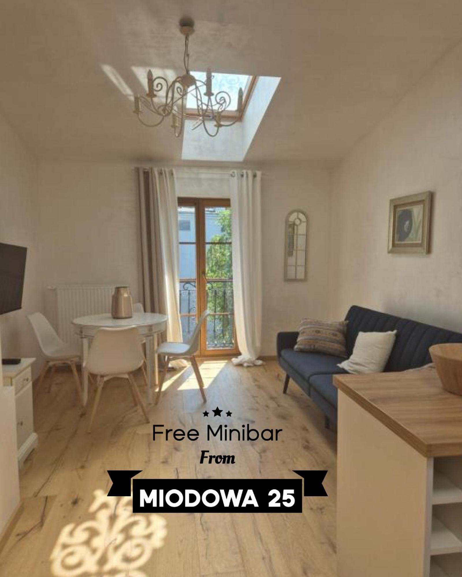 Aparthotel Miodowa 25 Krasków Εξωτερικό φωτογραφία